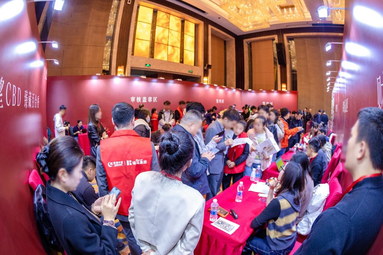 炸场首开！绿城润百合上演现象级热销